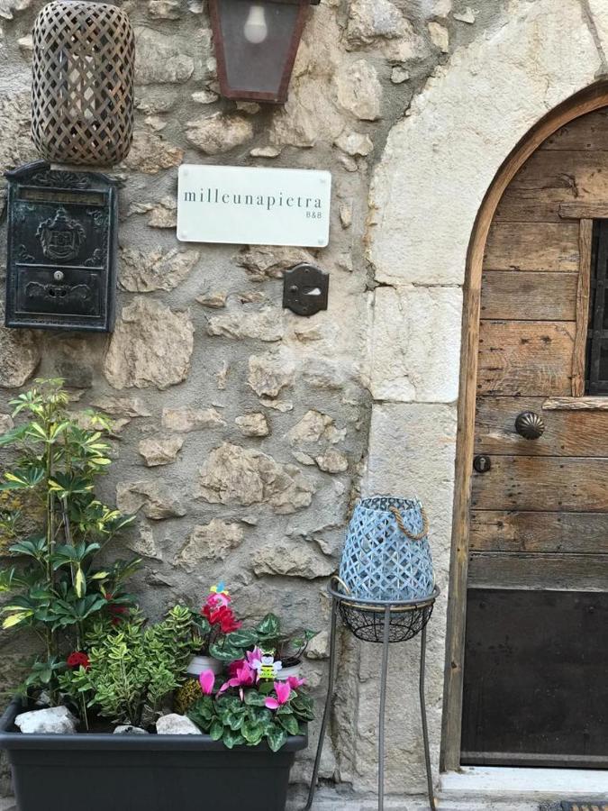 B&B Milleunapietra Romantic Guest House Ausonia Exterior foto