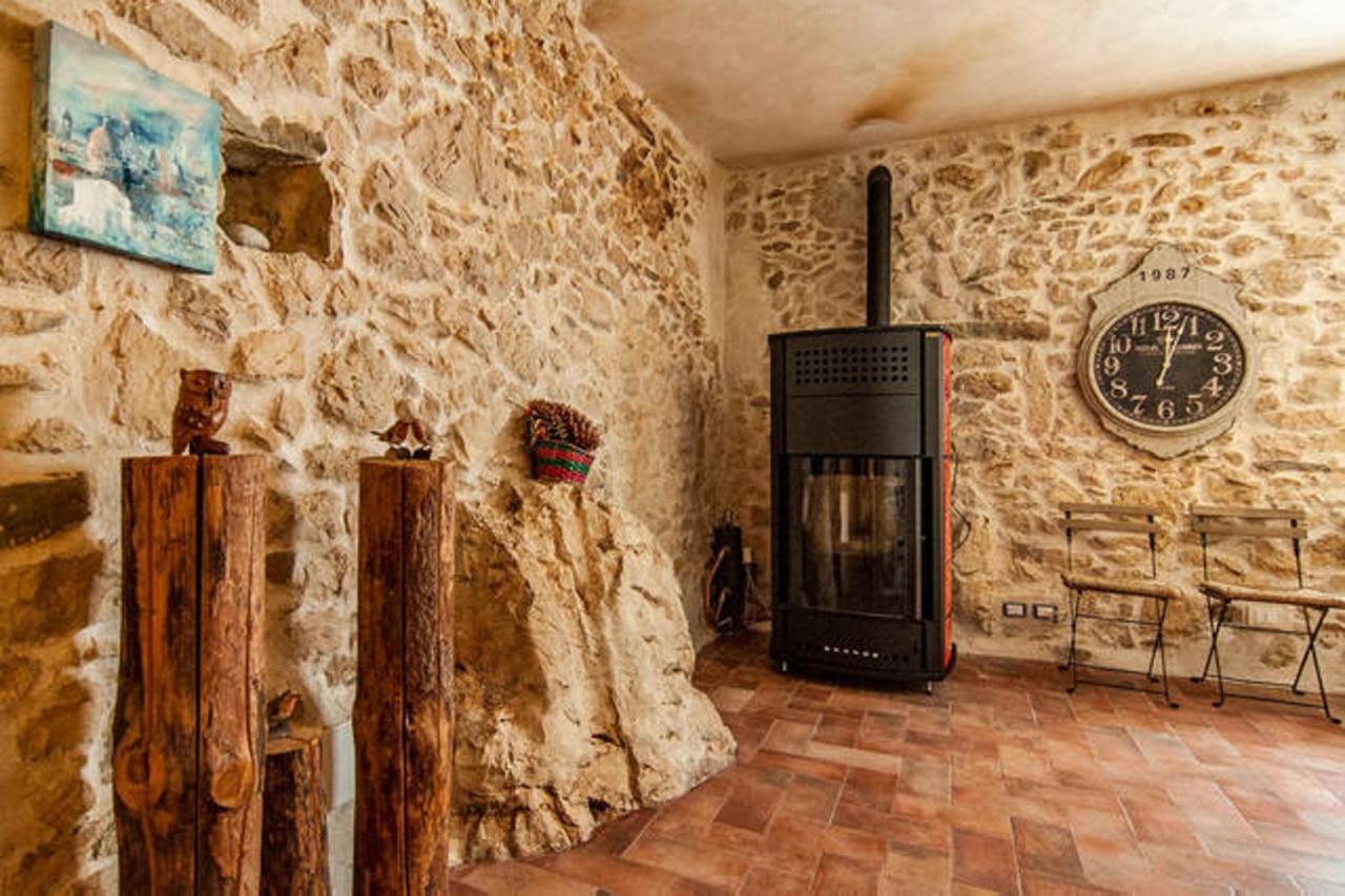 B&B Milleunapietra Romantic Guest House Ausonia Exterior foto